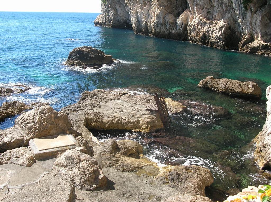 Villa Isola Bella تاورمينا الغرفة الصورة